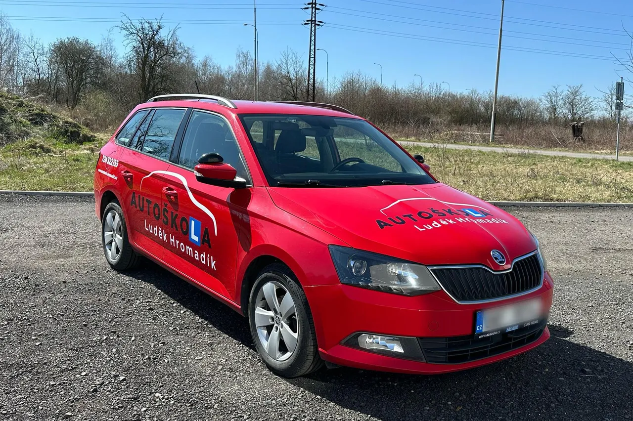 Fotografie autoškoly Autoškola Luděk Hromadík v Mostě