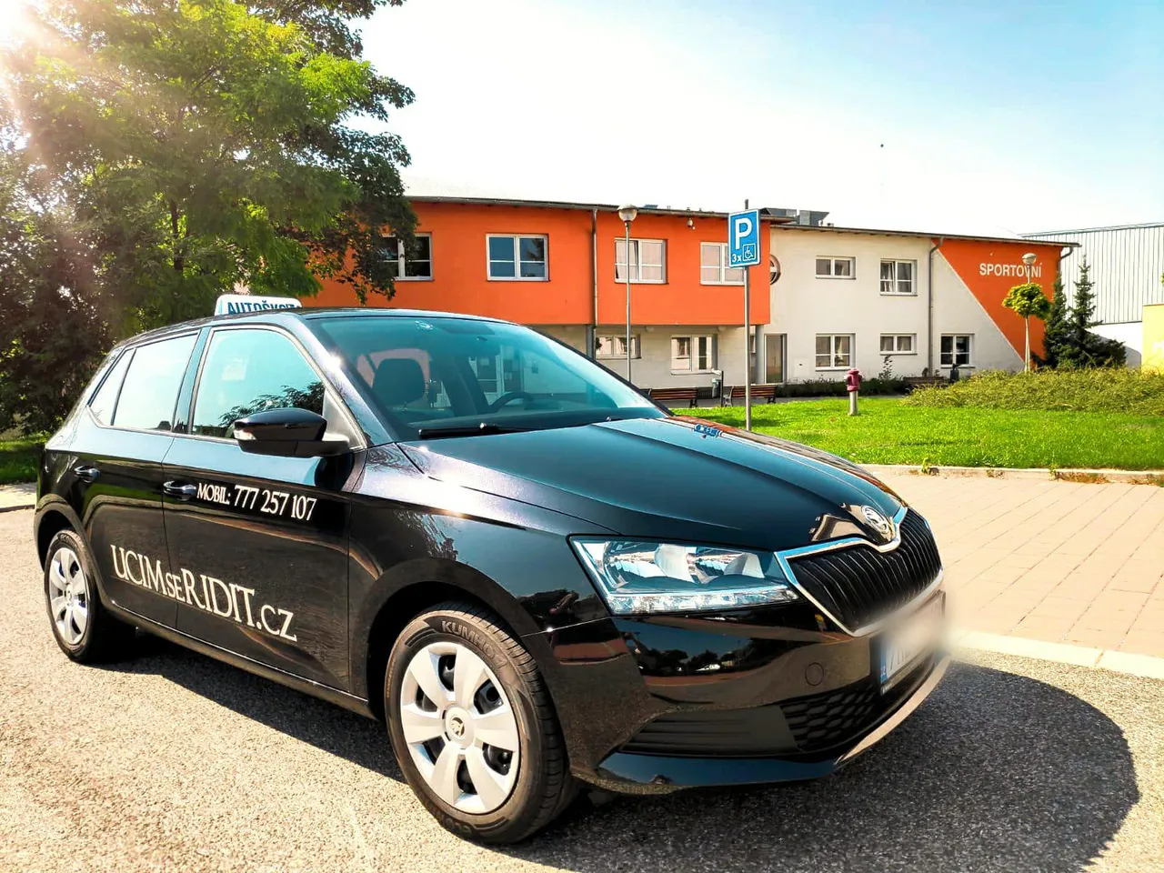 Fotografie autoškoly Autoškola Ucimseridit.cz ve městě Jaroměř (1)