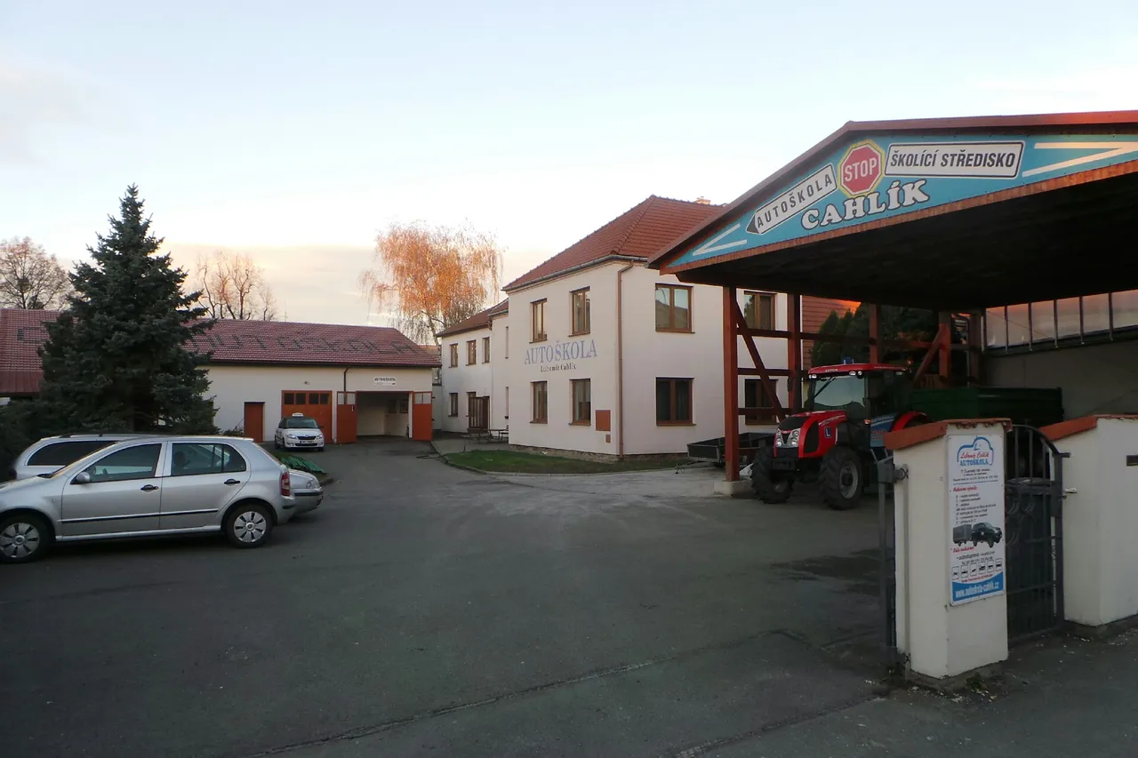 Fotografie autoškoly Autoškola Lubomír Cahlík v Olomouci