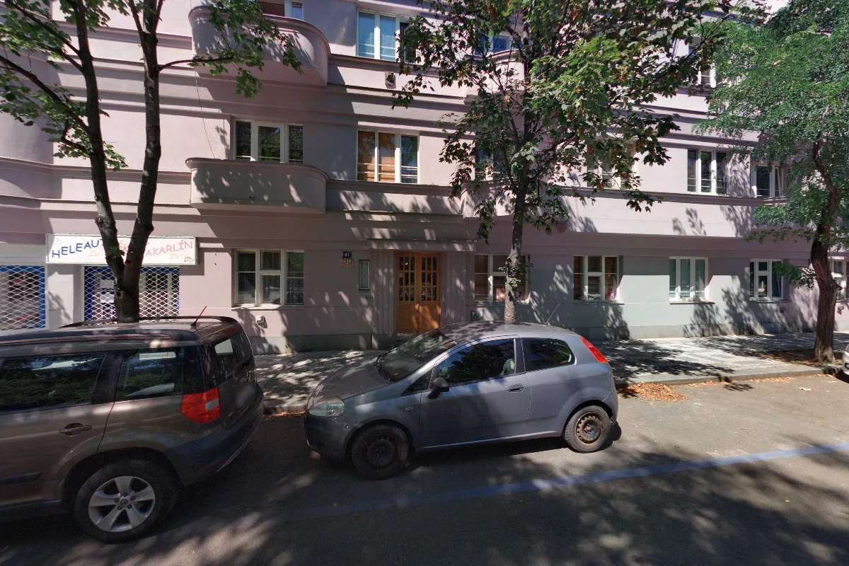 Fotografie autoškoly Autoškola HeleAutoškolaKarlín v Praze (1)
