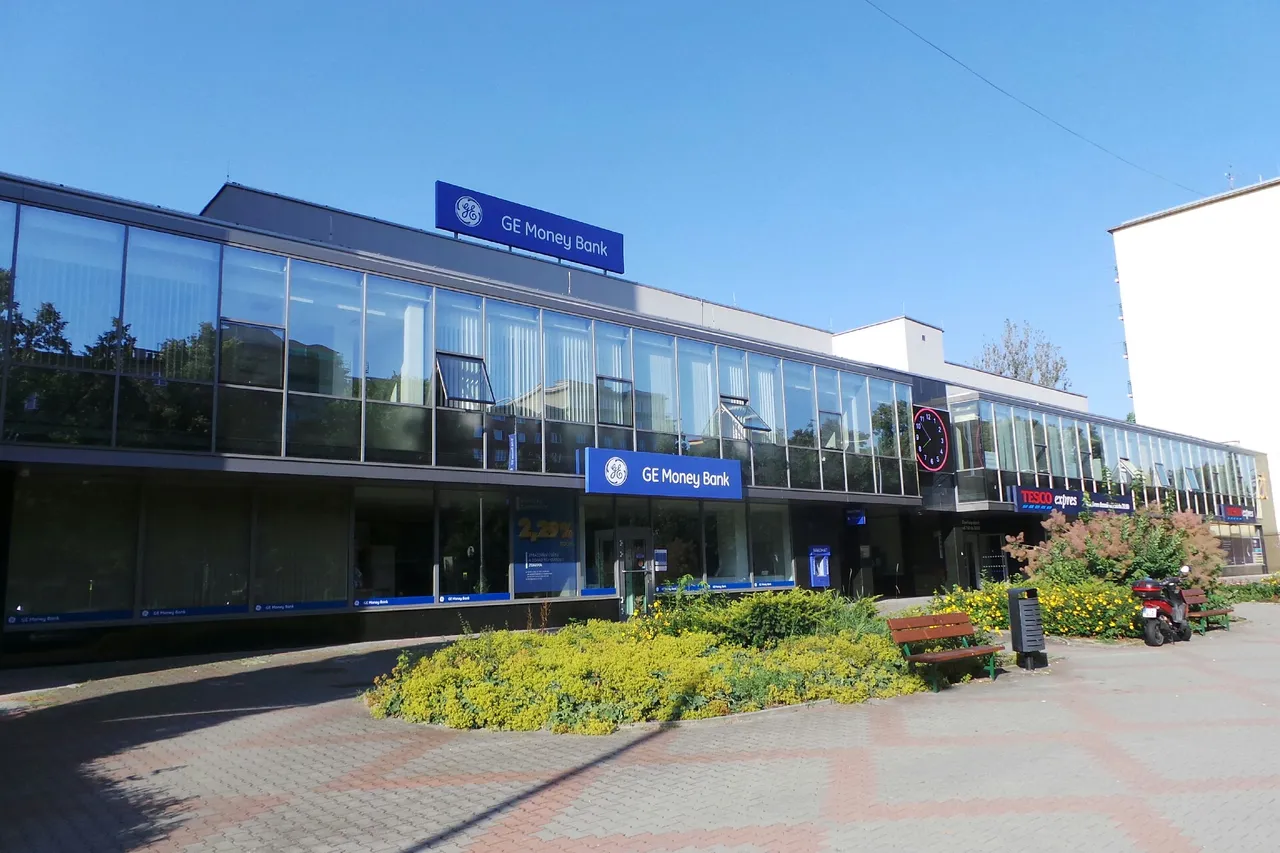Fotografie autoškoly Autoškola - Veselý v Kladně