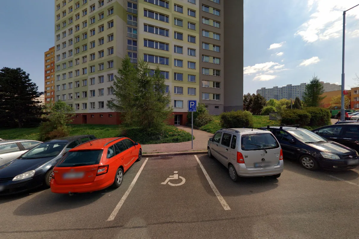 Fotografie autoškoly Autoškola Mgr. Milan Kubic v Praze