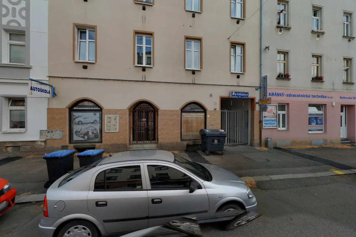 Fotografie autoškoly AUTOŠKOLA Luděk Reiser v Plzni (4)