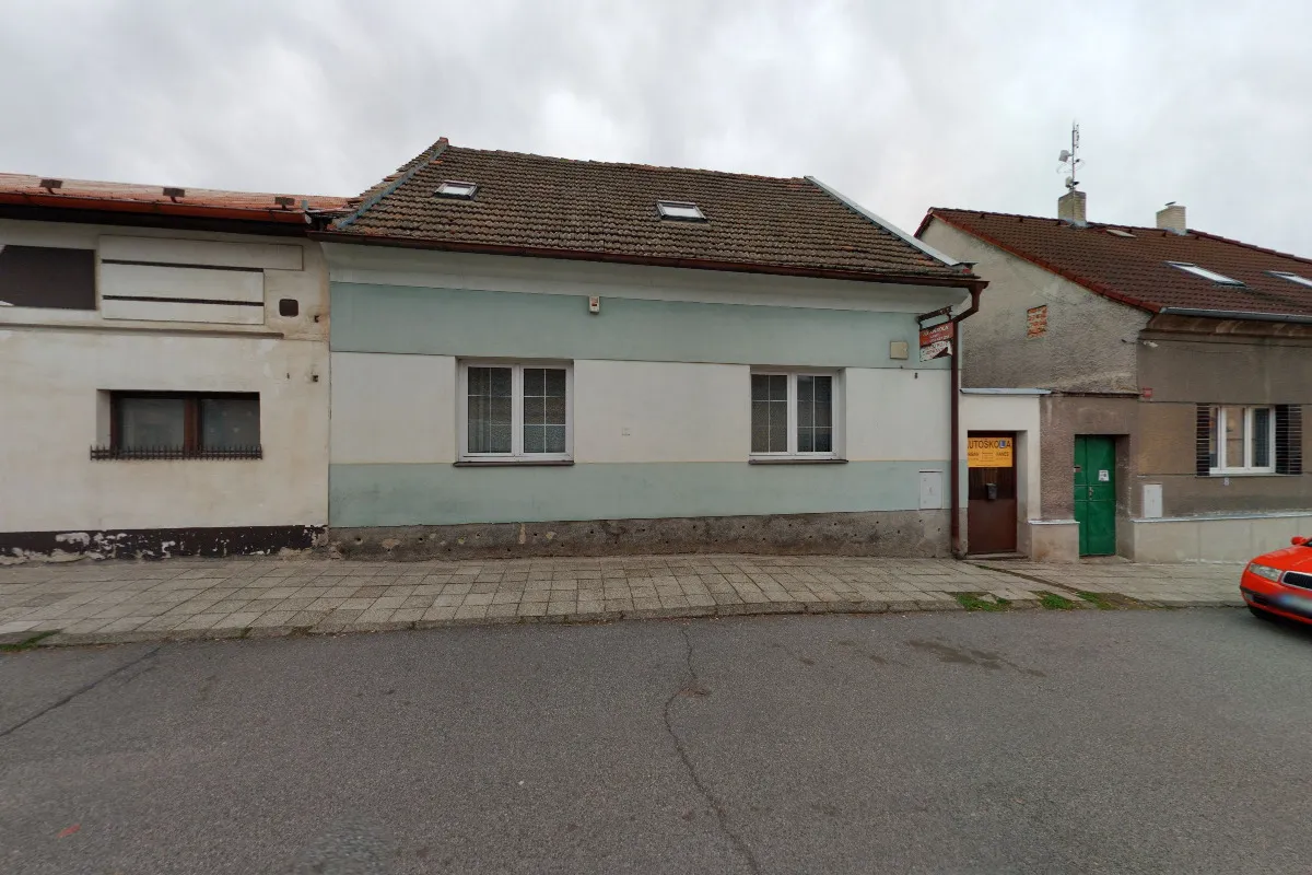 Fotografie autoškoly Autoškola Kladno Hanes v Kladně