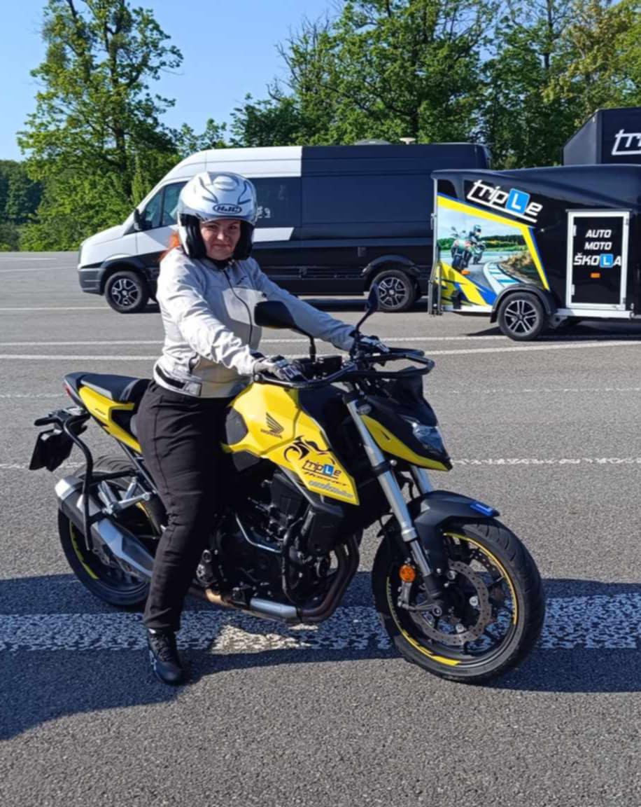 Fotografie autoškoly Autoškola a motoškola TRIPLE s. r. o. ve městě Rosice (2)