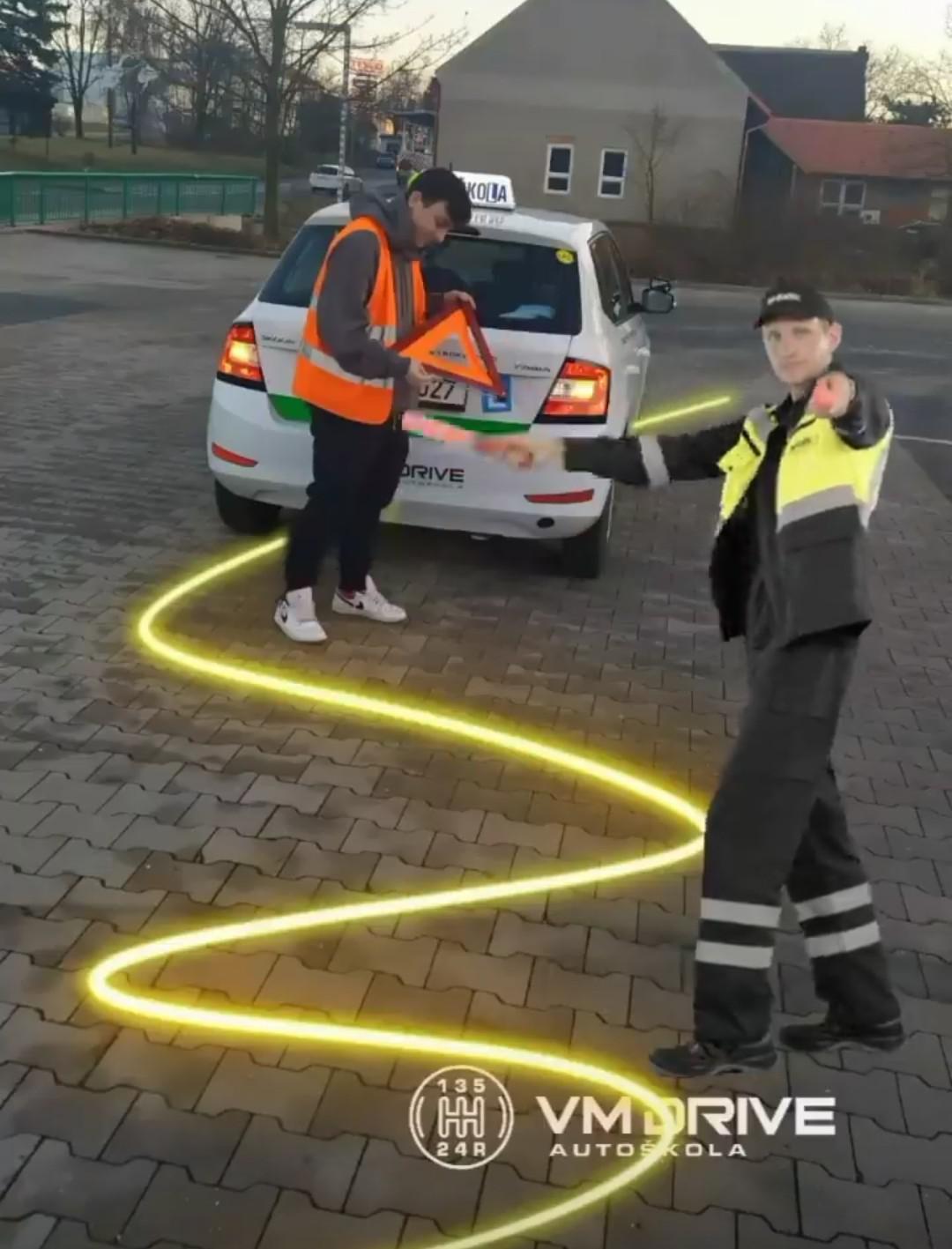 Fotografie autoškoly Autoškola 🚦Autoškola VMDrive (Vysoké Mýto) automobil,motocykl, AM,A1,A2,A,B v Vysokém Mýtě (4)