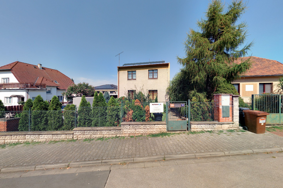 Fotografie autoškoly AUTOŠKOLA MÁRA v Praze (1)