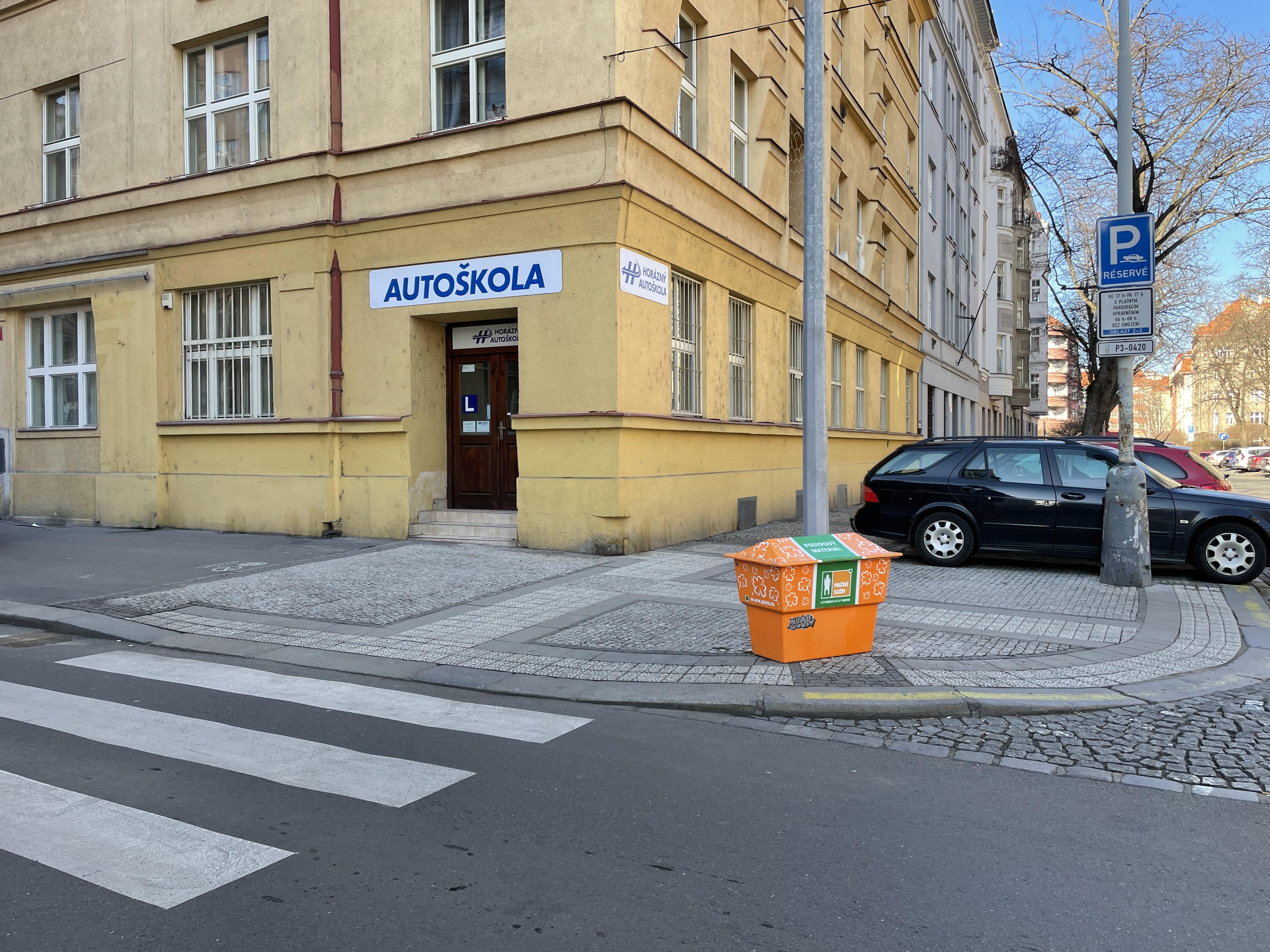 Fotografie autoškoly Autoškola Horázný v Praze (2)