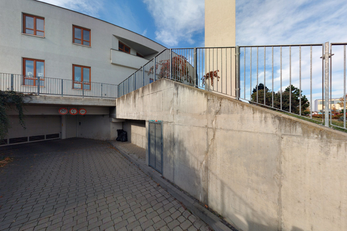 Fotografie autoškoly Autoškola SMILE v Praze (4)