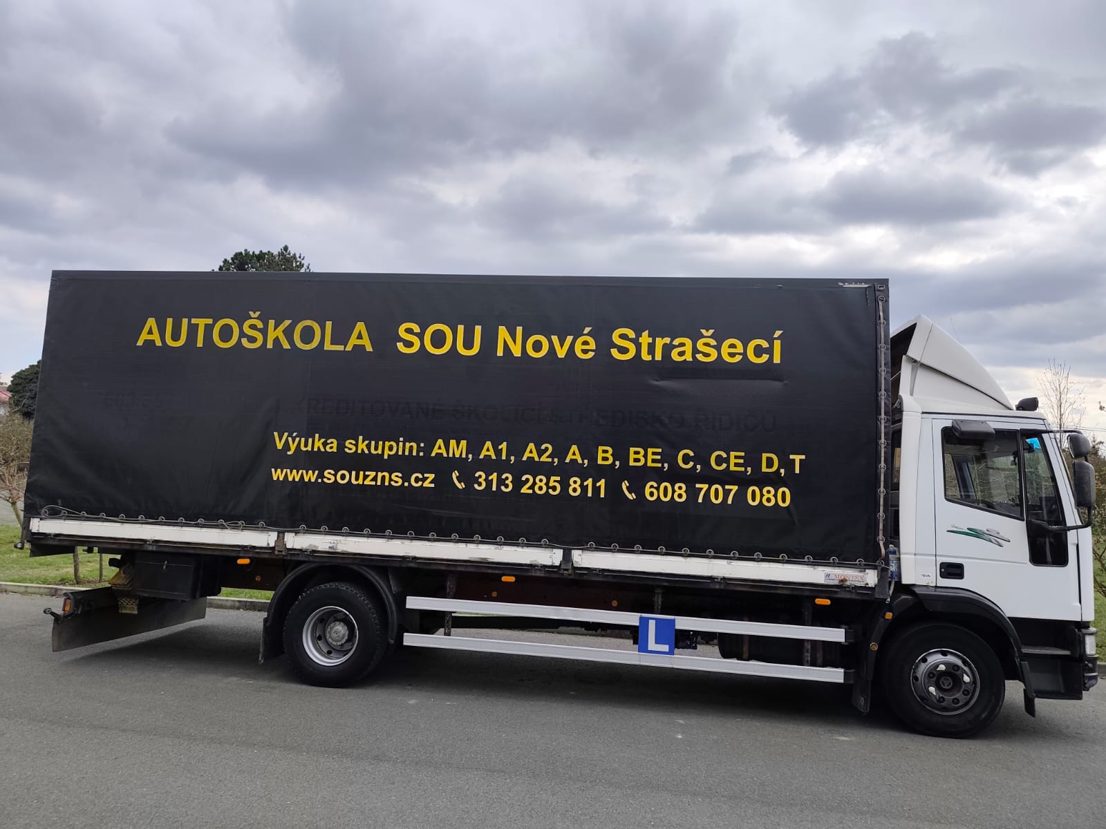 Fotografie autoškoly Autoškola Persein v Kladně (3)