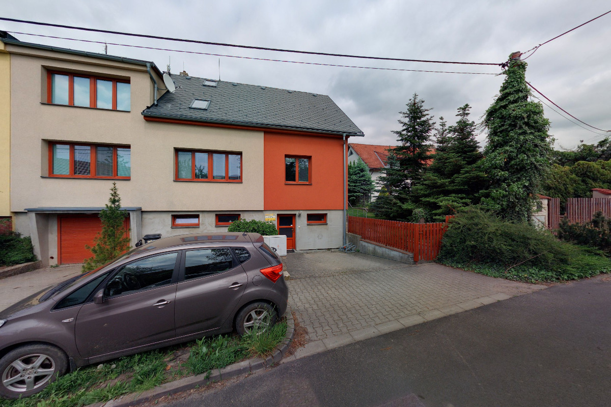 Fotografie autoškoly Autoškola KZP s.r.o. ve městě Mostek (1)