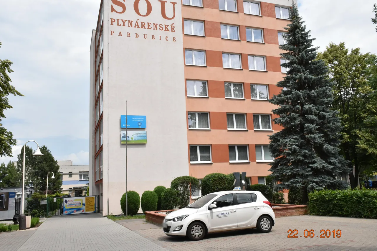 Fotografie autoškoly Autoškola Zdeněk Mlejnek v Pardubicích