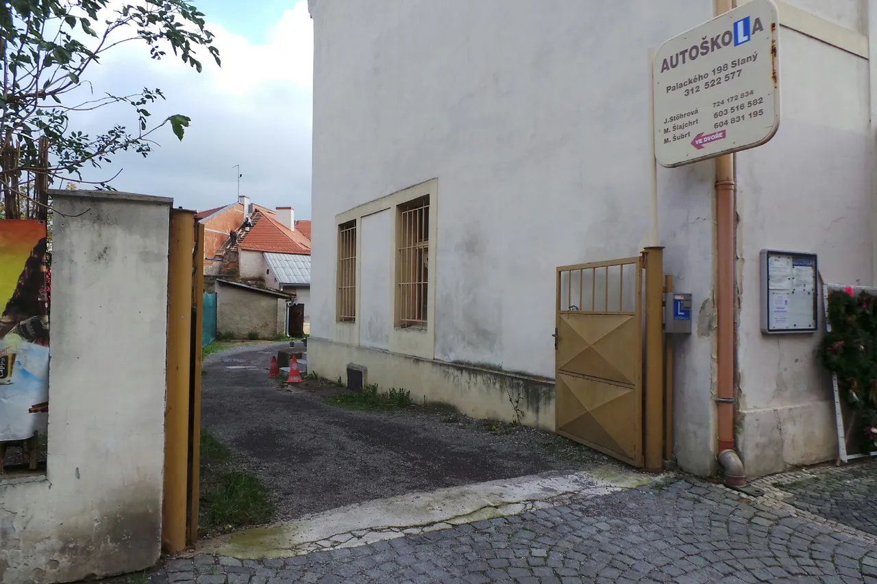 Fotografie autoškoly Autoškola Šlajchrt ve městě Slaný (2)