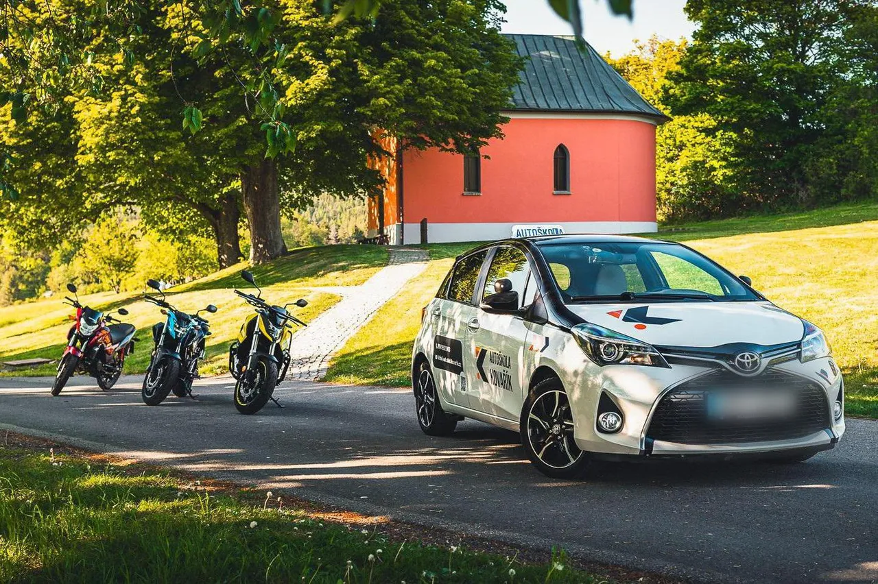 Fotografie autoškoly Autoškola Kovařík ve městě Luhačovice (2)