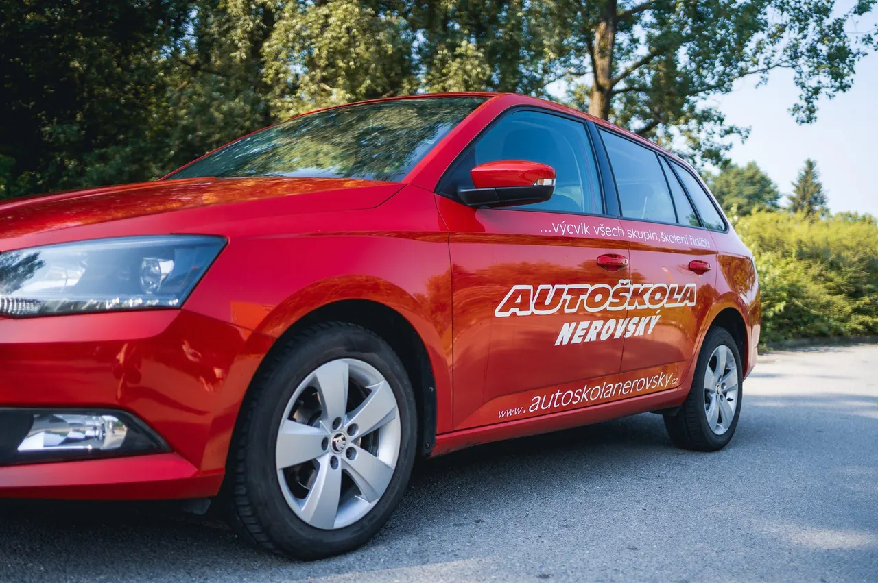 Fotografie autoškoly Autoškola Karviná Nerovský v Karviné
