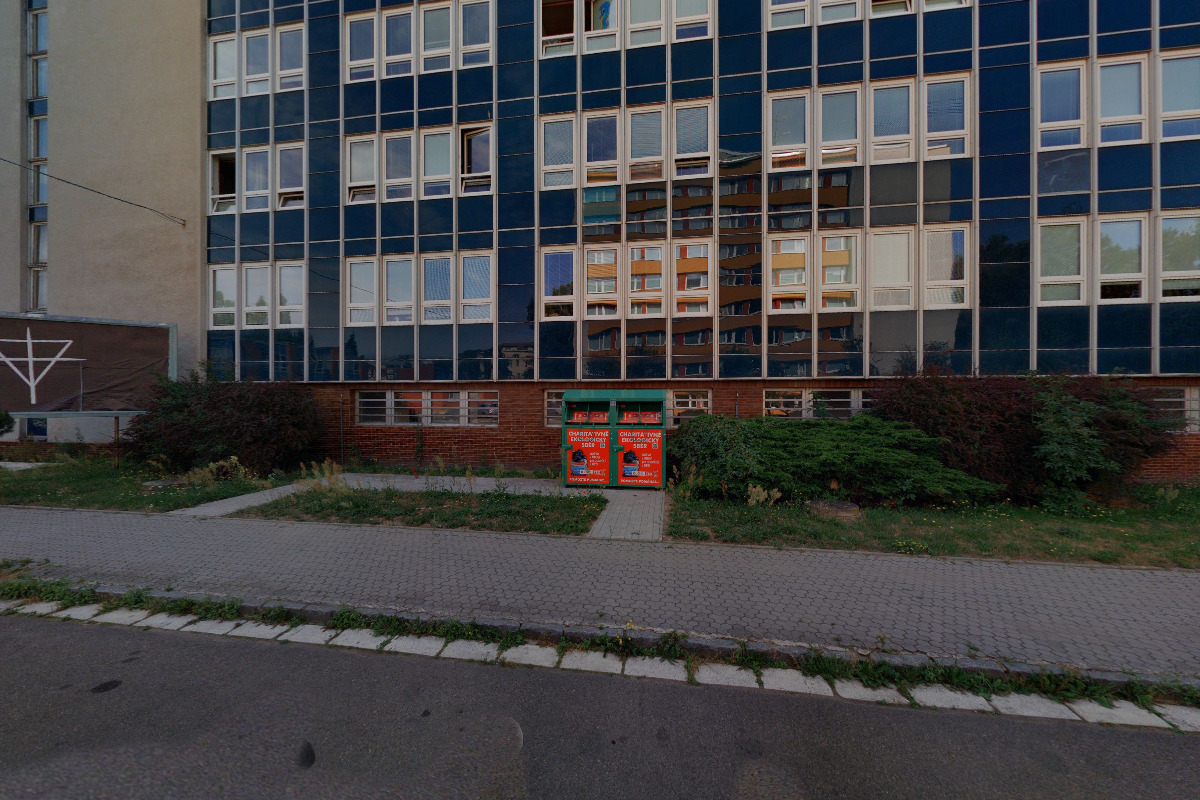 Fotografie autoškoly Autoškola Madej v Hradci Králové (1)