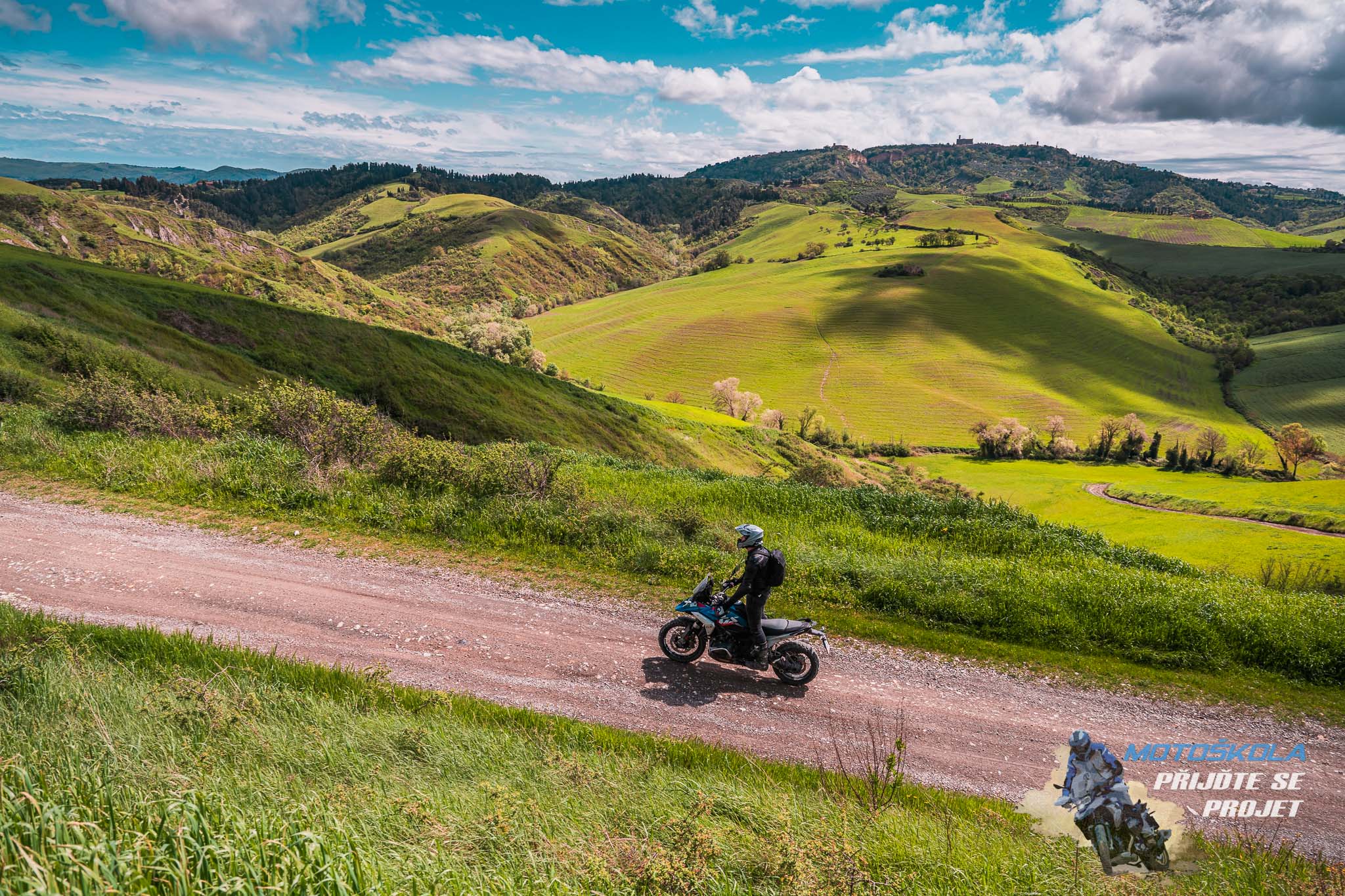 Fotografie autoškoly Autoškola Motoškola Přijďte se projet ve městě Radiměř (5)
