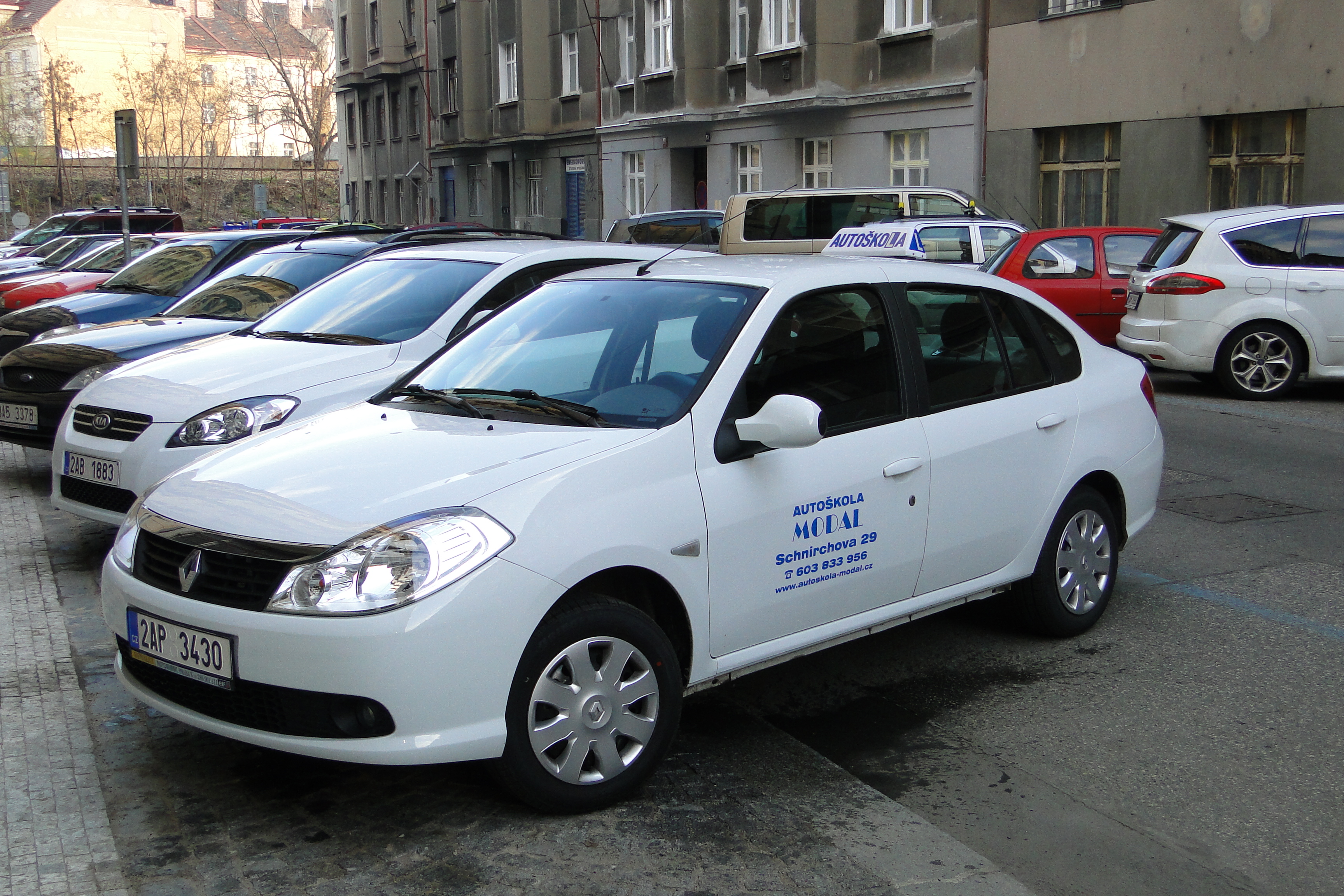 Fotografie autoškoly Autoškola Modal v Praze (2)